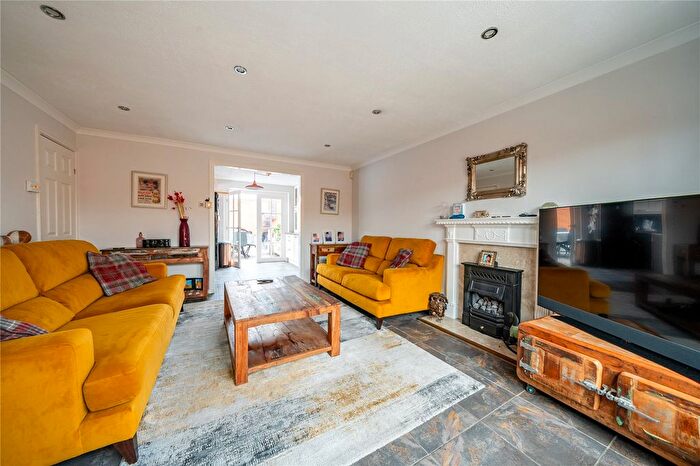 3 Bedroom Detached House For Sale In Hazel Grove, Flockton, Wakefield, West Yorkshire, WF4