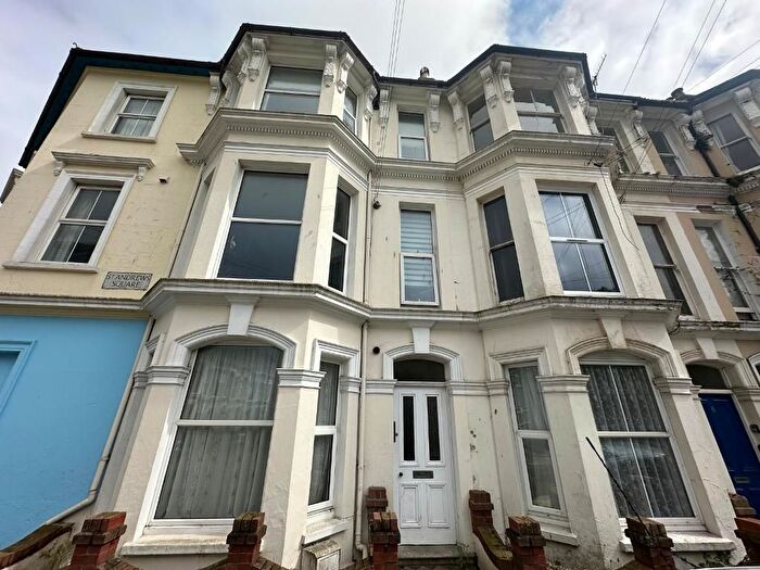 1 Bedroom Flat To Rent In St Andrews Square, Hastings, TN34