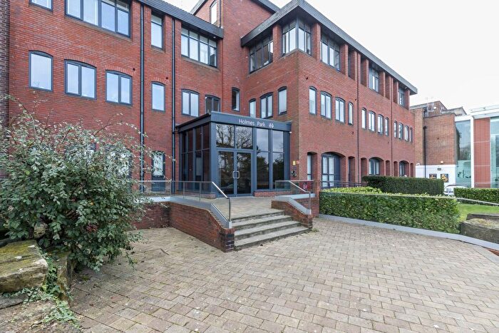 Studio To Rent In North Street, Horsham, RH12