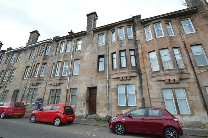 2 Bedroom Apartment To Rent In Kemp Street, Hamilton, ML3
