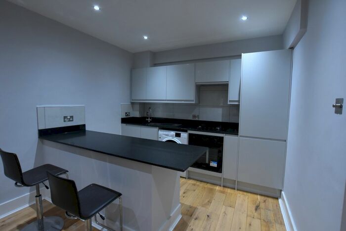 1 Bedroom Flat To Rent In Oxford Road, London, W5