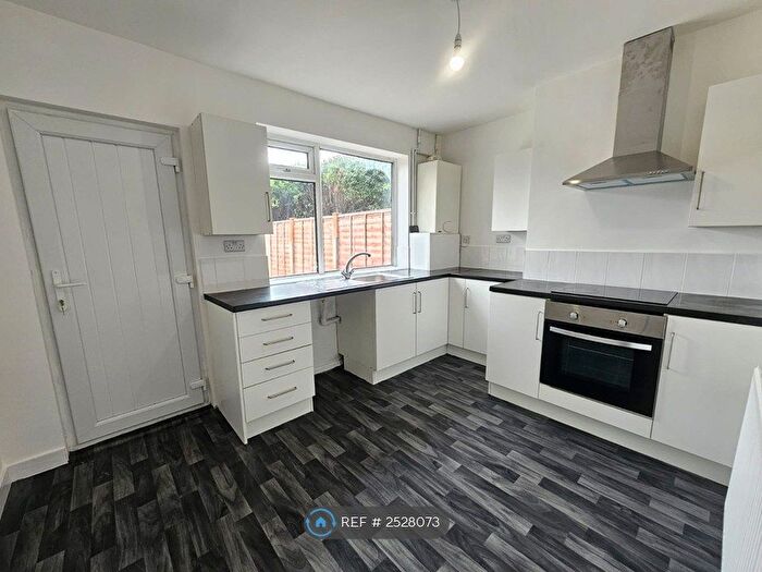 3 Bedroom Terraced House To Rent In Lulworth Road, Eccles, Manchester, M30