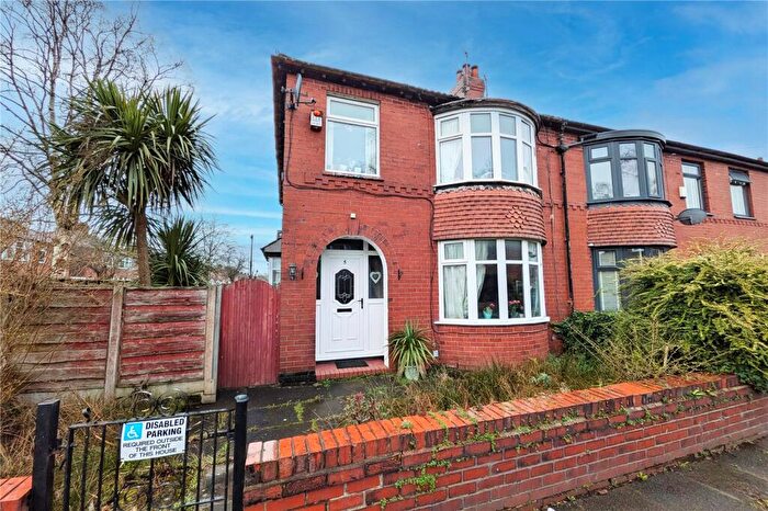 3 Bedroom Semi Detached House For Sale In Shirley Avenue, Denton, Tameside, M34