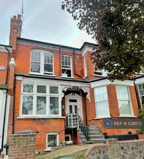 2 Bedroom Flat To Rent In Woodland Rise, London, N10