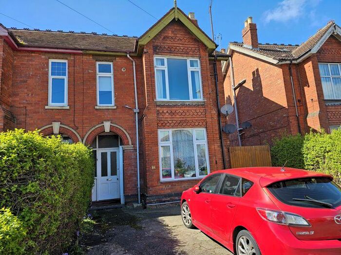 Studio To Rent In Podsmead Road, Gloucester, GL1