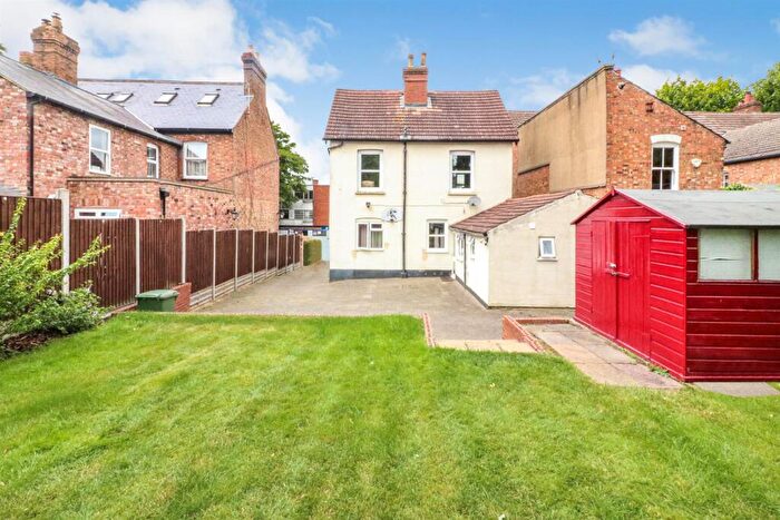 6 Bedroom Detached House For Sale In Alma Road, St. Albans, Herts, AL1