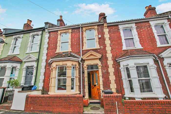 2 Bedroom Terraced House To Rent In Agate Street - Bedminster, BS3