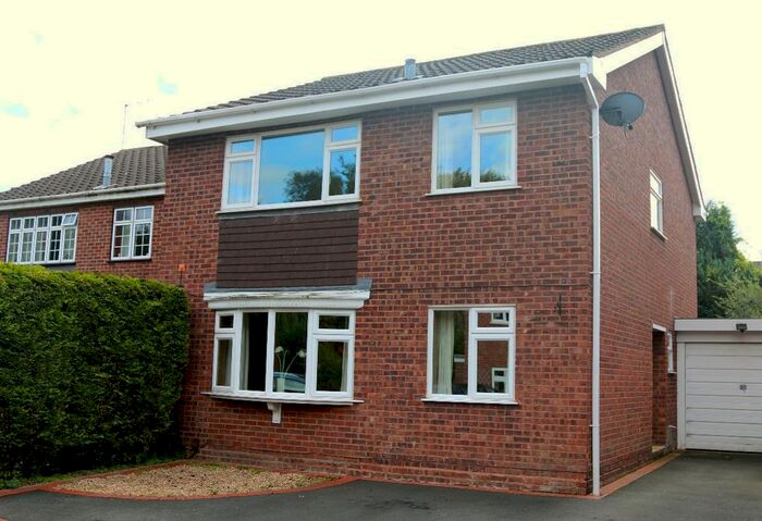 5 Bedroom Detached House To Rent In Fishers Lock, Newport, TF10
