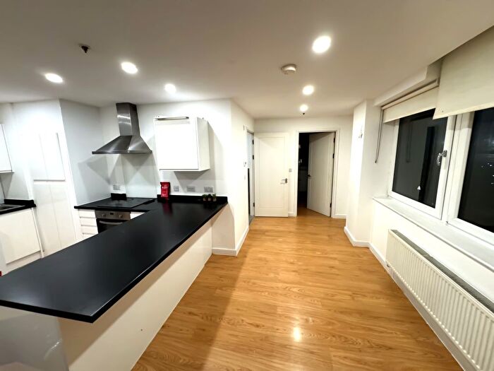 1 Bedroom Flat To Rent In Cherrydown East, Basildon, SS16