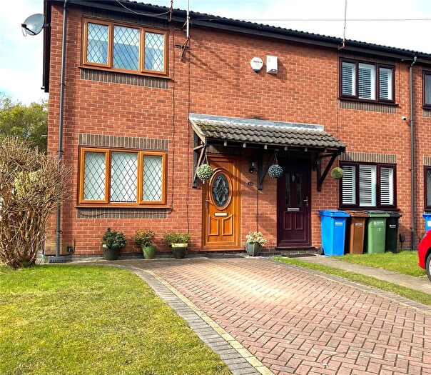 2 Bedroom Detached House To Rent In Dunblane Avenue, Heaton Norris, Stockport, SK4