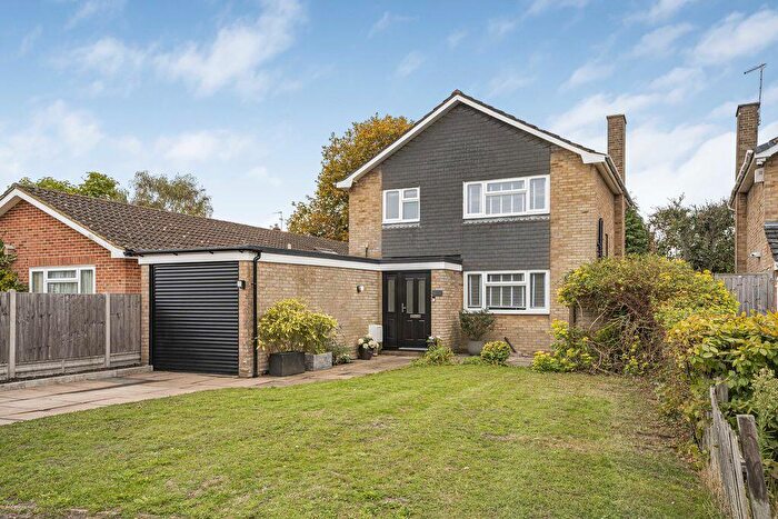 3 Bedroom House For Sale In Postwood Green, Hertford, SG13