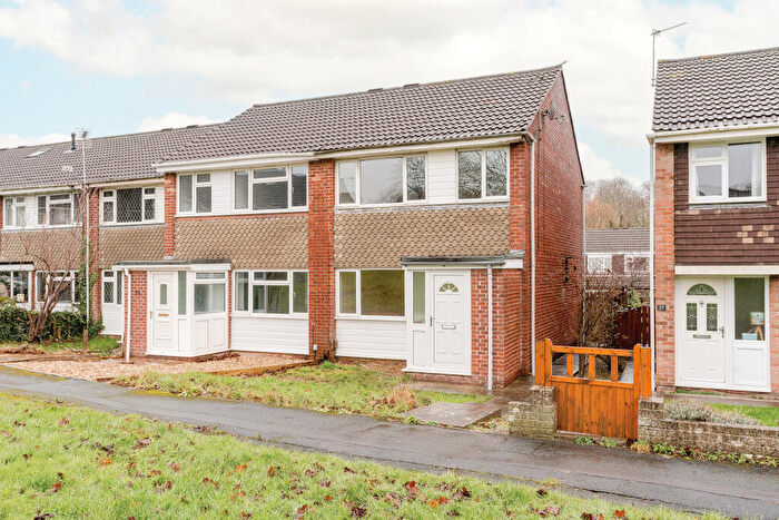 3 Bedroom End Of Terrace House For Sale In Elm Close, Little Stoke, Bristol, BS34