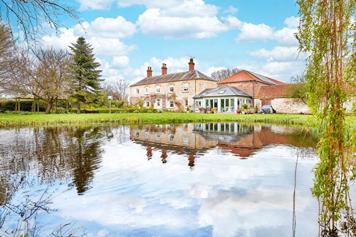 8 Bedroom Equestrian Property For Sale In Holme Lane Farm, Holme Lane, Holme, DN5