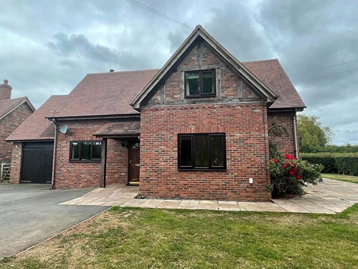 3 Bedroom Detached House To Rent In Aulden, Leominster, HR6