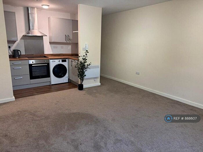 1 Bedroom Flat To Rent In Abbey Street, Nuneaton, CV11