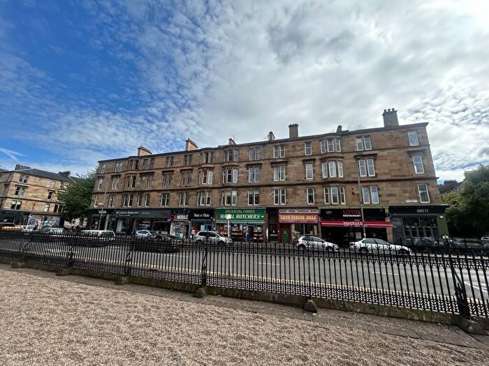 3 Bedroom Apartment To Rent In Barrington Drive, Woodlands, G4