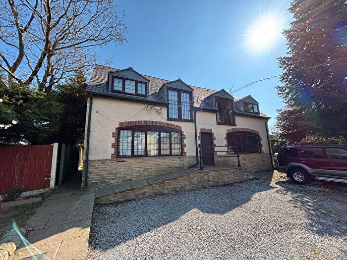 Studio To Rent In Coach House, Chesterfield, S43