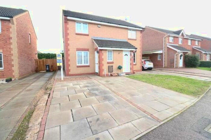 2 Bedroom Semi-Detached House To Rent In Betony Walk, Rushden, NN10