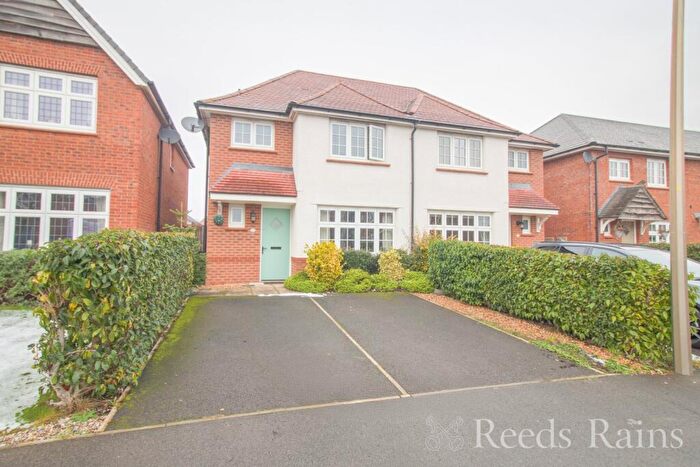 3 Bedroom Semi-Detached House To Rent In Collingswood Close, Little Sutton, Ellesmere Port, Cheshire, CH66