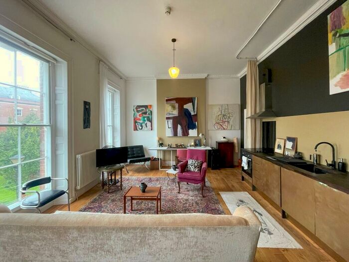 1 Bedroom Apartment To Rent In Berkeley Crescent, Clifton, Bristol, BS8