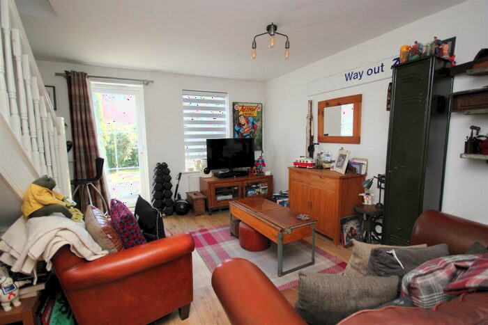 2 Bedroom Semi-Detached House For Sale In Spencer Road, Wellingborough, NN8