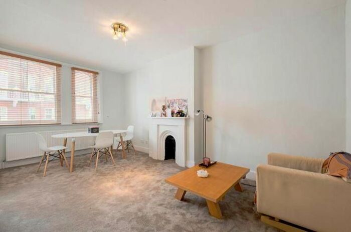3 Bedroom Flat To Rent In Crawford Street, Marylebone, London, W1H
