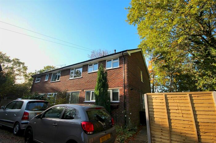2 Bedroom Maisonette To Rent In Chalvington Court, Chalvington Road, Eastleigh, SO53