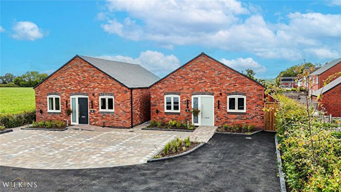 2 Bedroom Bungalow For Sale In Little Warton Road, Warton, Tamworth, Warwickshire, B79