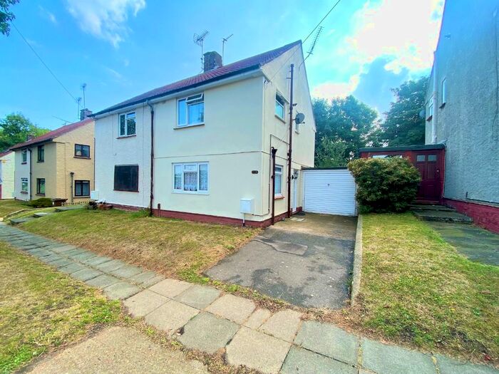 2 Bedroom Semi-Detached House To Rent In Featherby Road, Gillingham, ME8