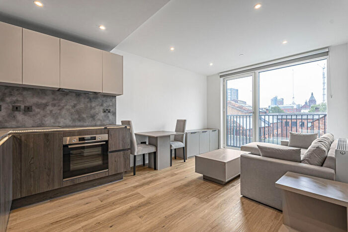 1 Bedroom Apartment To Rent In Snow Hill Wharf, Shadwell Street, Birmingham, B4