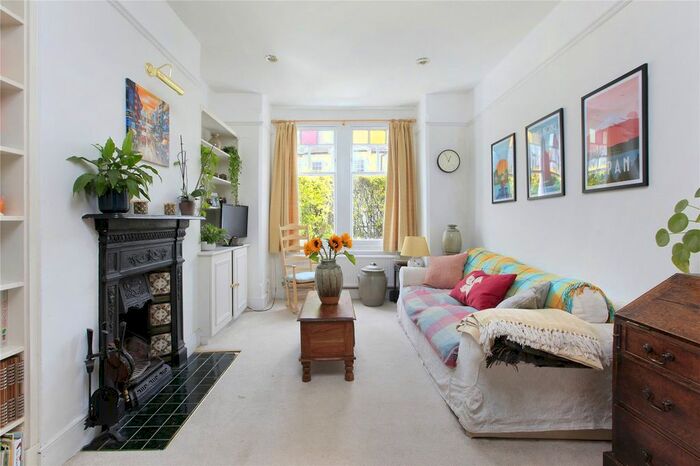 3 Bedroom Terraced House To Rent In Twilley Street, Wandsworth, London, SW18