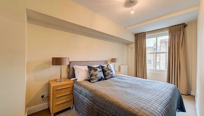 2 Bedroom Flat To Rent In Nottingham Place, London, W1U