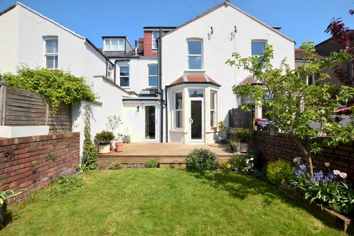5 Bedroom Terraced House To Rent In Halsbury Road, Westbury Park, Bristol, BS6