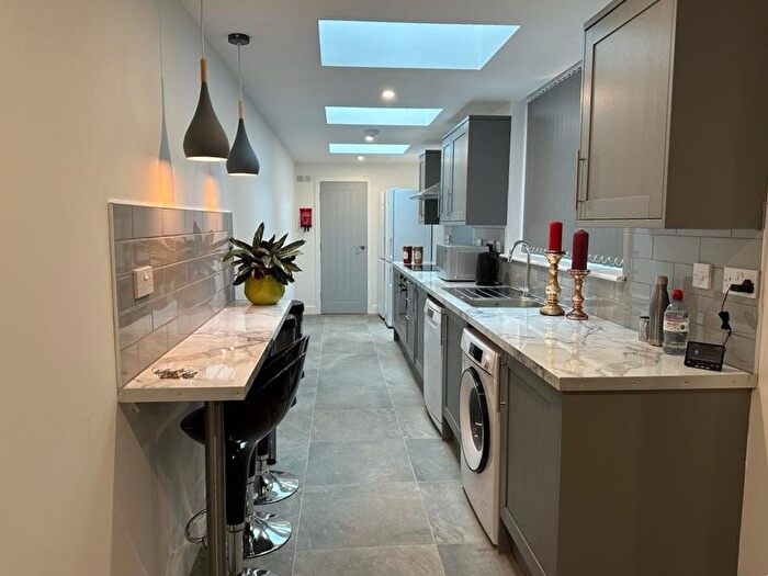 5 Bedroom Terraced House To Rent In Monks Road, Coventry, CV1