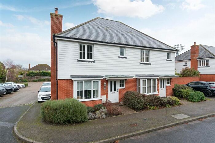 3 Bedroom Semi Detached House For Sale In Woolmer Close, Canterbury, CT1