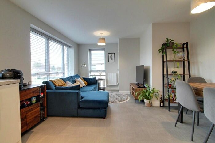 2 Bedroom Apartment To Rent In Rogers House, Rowton Lane, Birmingham City Centre, B5