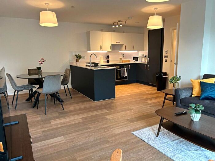 2 Bedroom Flat To Rent In Leaping Birds Rise, Walton-on-Thames, Surrey, KT12