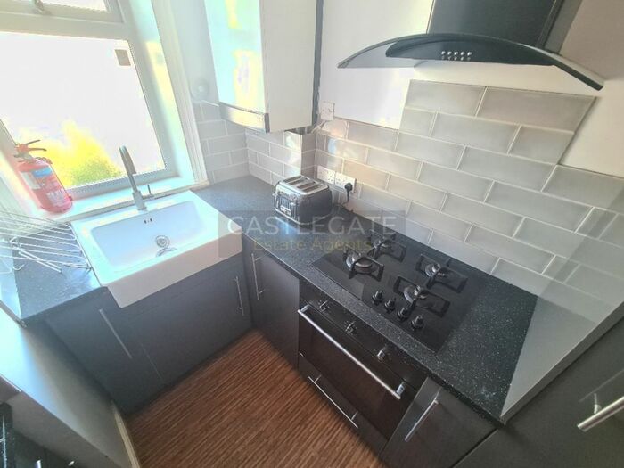 3 Bedroom Terraced House To Rent In Clement Street, Birkby, Huddersfield, HD1