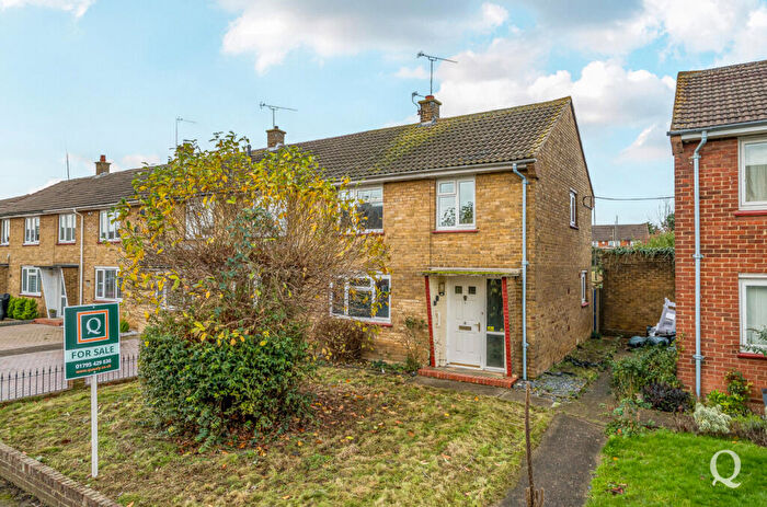 3 Bedroom End Of Terrace House For Sale In Larkfield Avenue, Sittingbourne, Kent, ME10