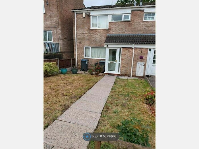 3 Bedroom End Of Terrace House To Rent In Near Lands Close, Quinton, Birmingham, B32