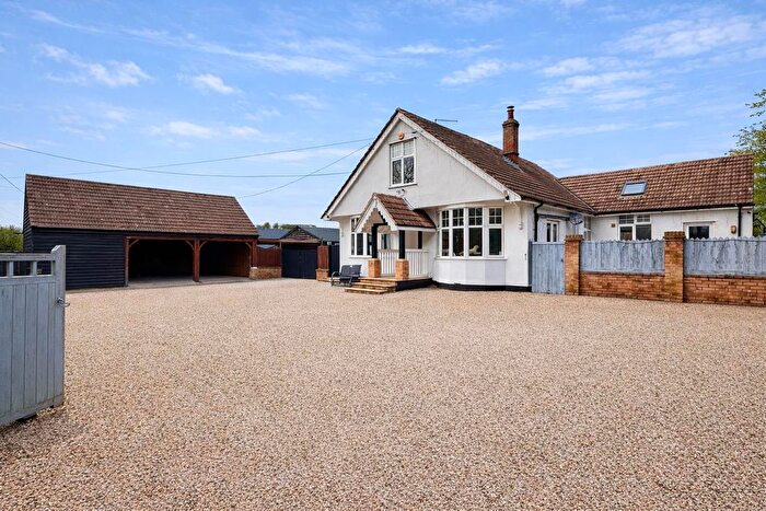 4 Bedroom Detached House For Sale In Blake End, Rayne, Braintree, CM77