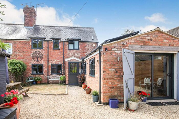 4 Bedroom Semi-Detached House For Sale In Great Wolford, Shipston-on-Stour, Warwickshire., CV36