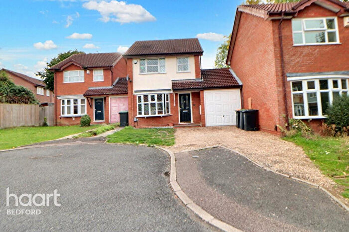 3 Bedroom Detached House For Sale In Westminster Gardens, Bedford, MK42