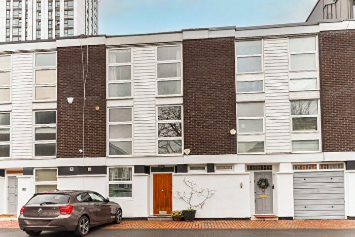 4 Bedroom Town House For Sale In Elliott Square, Primrose Hill, NW3