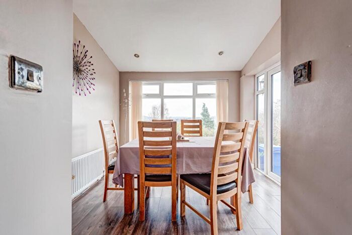 3 Bedroom Terraced House For Sale In Colley Crescent, Sheffield, S5