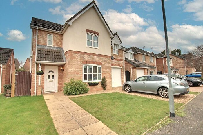 4 Bedroom Detached House To Rent In Hunters Close, Chatteris, PE16