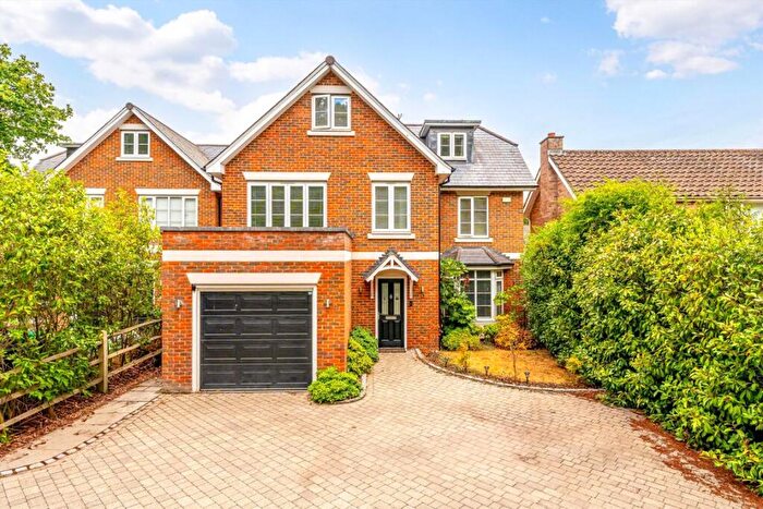 5 Bedroom Detached House For Sale In Hanger Hill, Weybridge, KT13