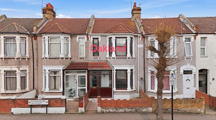 3 Bedroom Terraced House For Sale In Shakespeare Crescent, London, E12