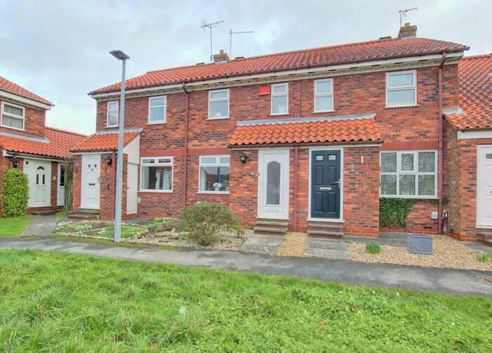2 Bedroom House To Rent In Minster Avenue, Beverley, HU17