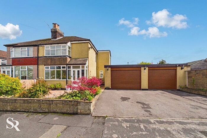 2 Bedroom Semi-Detached House For Sale In Beresford Road, Chapel-En-Le-Frith, SK23
